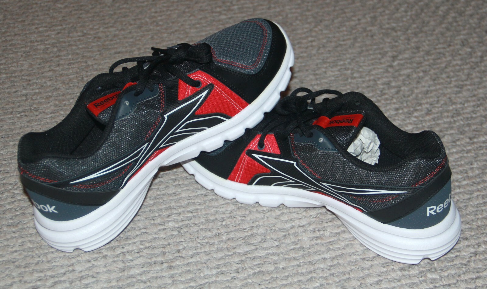 reebok runner shoes